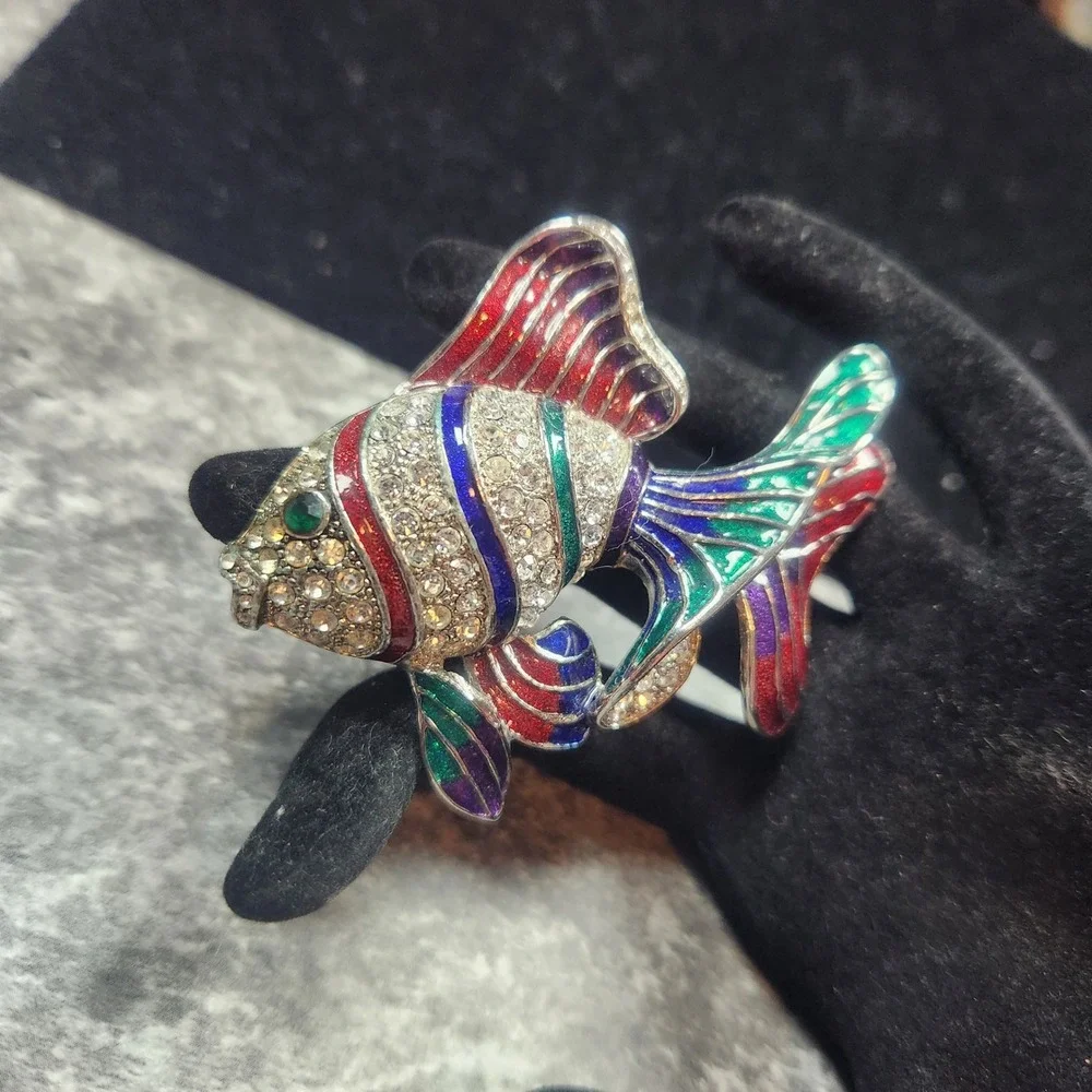 Multi Color Enamel Rhinestone Tropical Fish Brooch Silver Tone Nautical Pin
